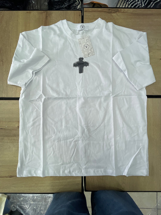 CAMISETA CON BLANCO