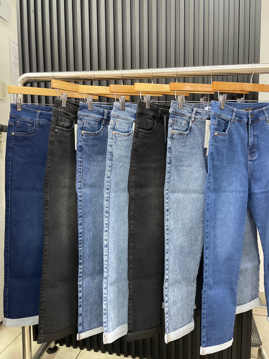 MOM JEAN NR